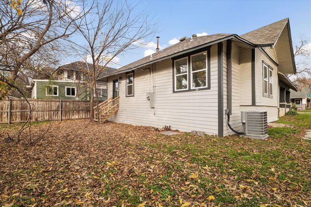 1516 S Adams Street, Fort Worth, TX 76104