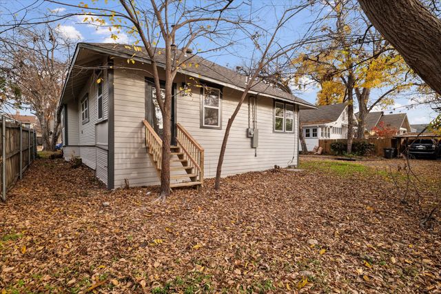 1516 S Adams Street, Fort Worth, TX 76104