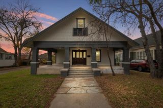 1516 S Adams Street, Fort Worth, TX 76104