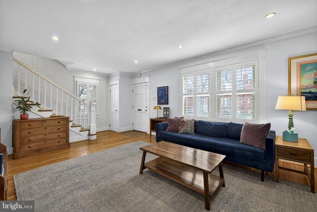 154 MONTAGUE AVE, Winchester, VA 22601