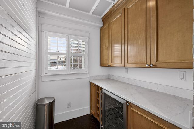 154 MONTAGUE AVE, Winchester, VA 22601