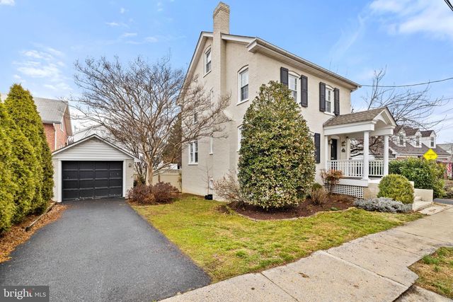 154 MONTAGUE AVE, Winchester, VA 22601