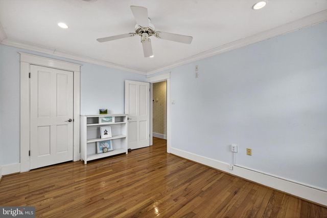 154 MONTAGUE AVE, Winchester, VA 22601