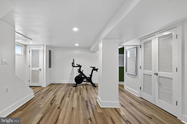 154 MONTAGUE AVE, Winchester, VA 22601