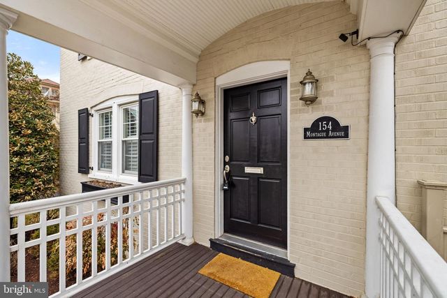 154 MONTAGUE AVE, Winchester, VA 22601