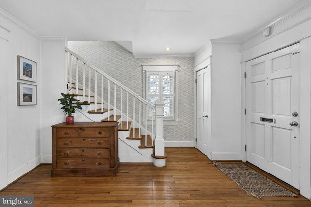 154 MONTAGUE AVE, Winchester, VA 22601