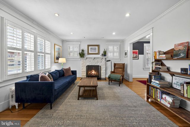 154 MONTAGUE AVE, Winchester, VA 22601