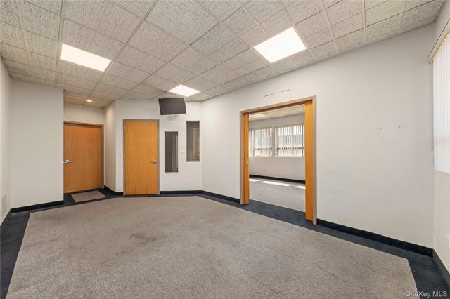 12-19 37th Avenue, Long Island City, NY 11101