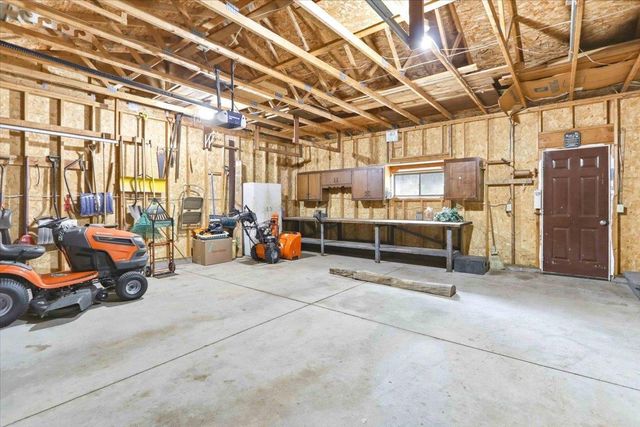 489 16th Avenue, Nekoosa, WI 54457