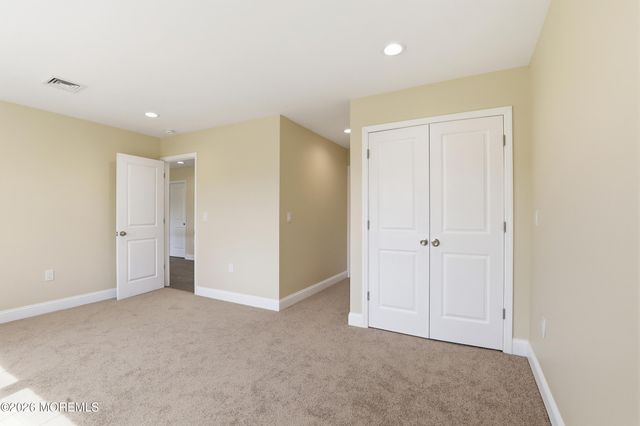 13 Laketree Court, Manchester, NJ 08759