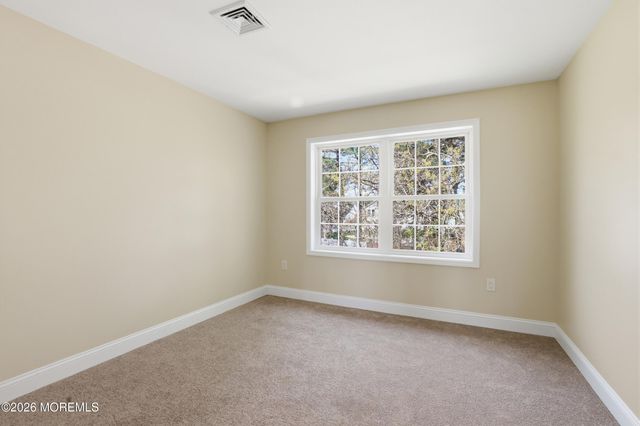 13 Laketree Court, Manchester, NJ 08759