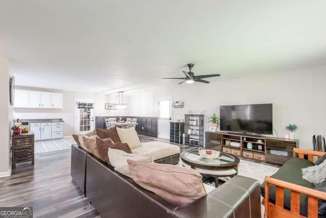 608 WAYSIDE Road NE, Rome, GA 30161