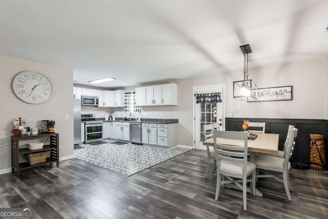 608 WAYSIDE Road NE, Rome, GA 30161