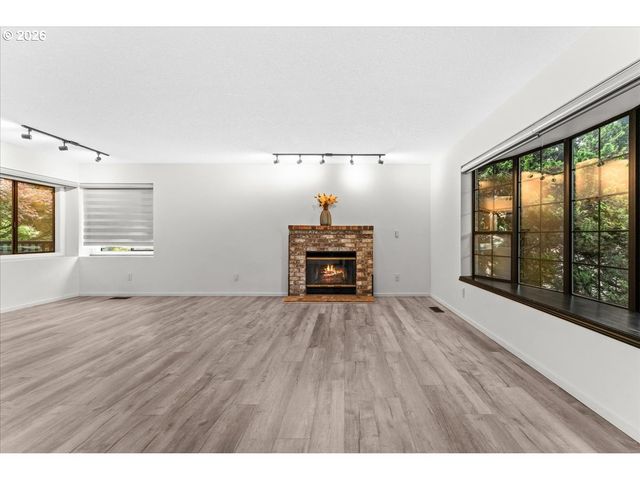 1280 Nw 175TH Pl, Beaverton, OR 97006