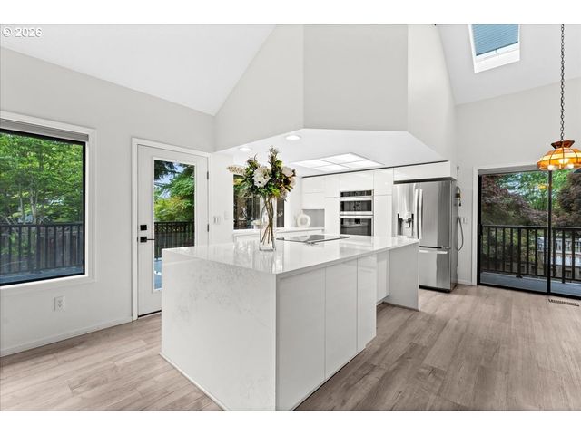1280 Nw 175TH Pl, Beaverton, OR 97006