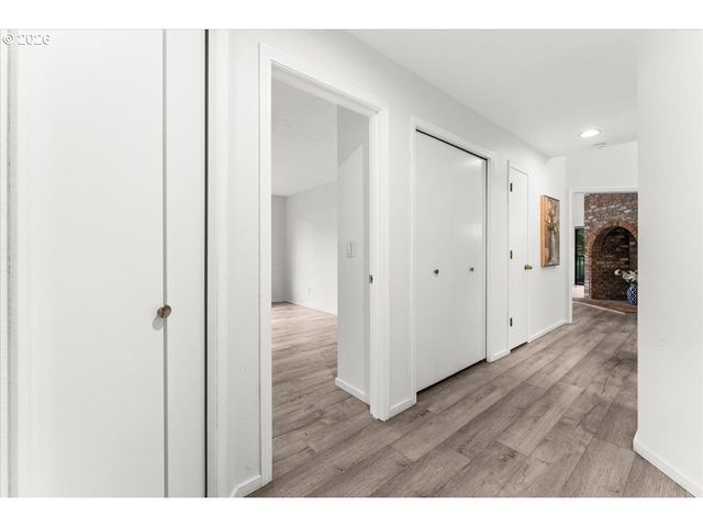 1280 Nw 175TH Pl, Beaverton, OR 97006