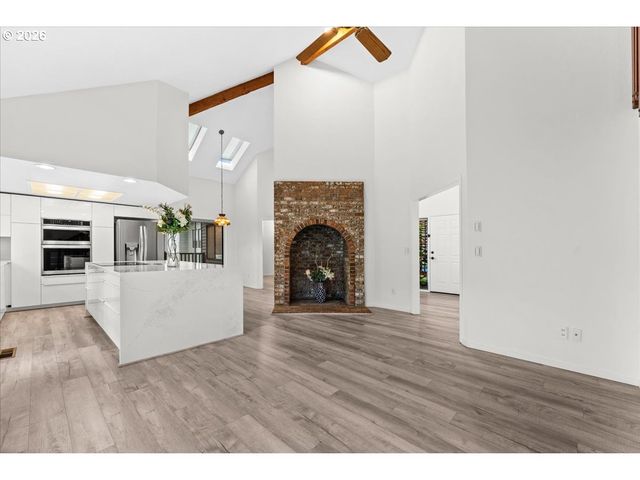 1280 Nw 175TH Pl, Beaverton, OR 97006