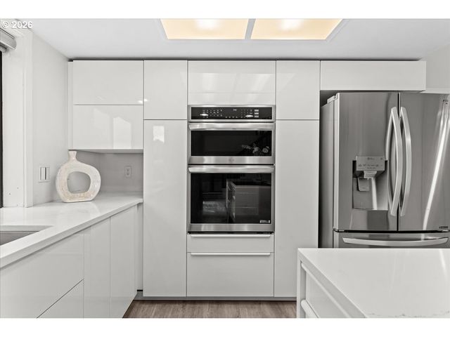 1280 Nw 175TH Pl, Beaverton, OR 97006