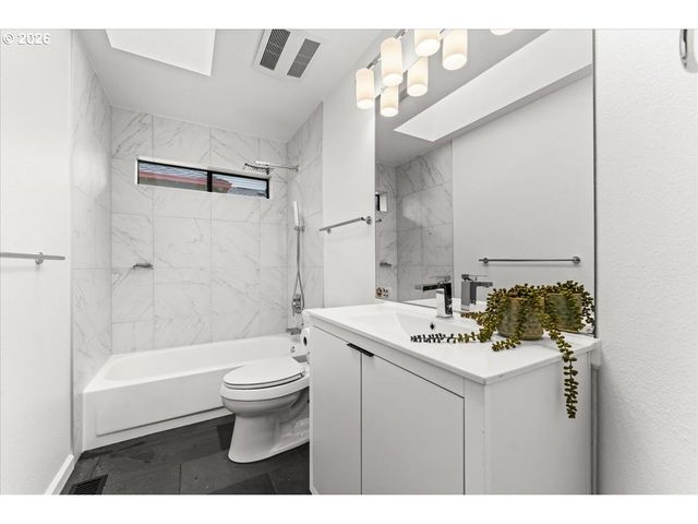 1280 Nw 175TH Pl, Beaverton, OR 97006