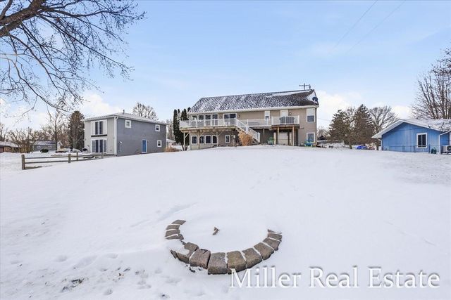 2899 Loehrs Landing Drive, Hastings, MI 49058