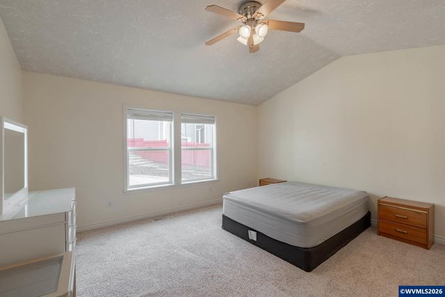 652 NW Jasper St, Dallas, OR 97338