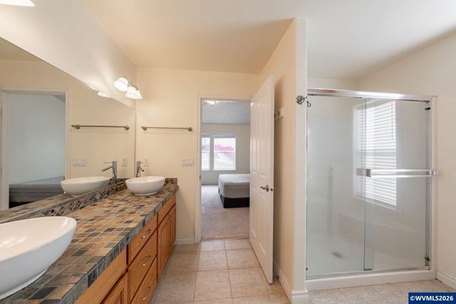 652 NW Jasper St, Dallas, OR 97338