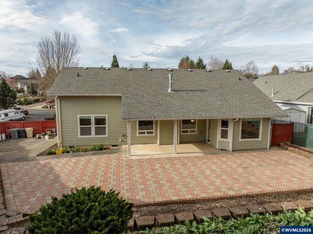 652 NW Jasper St, Dallas, OR 97338
