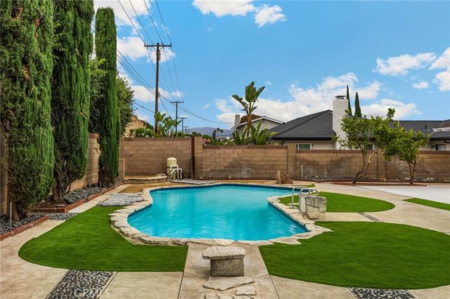 5255 E Bergh Drive, Anaheim, CA 92807