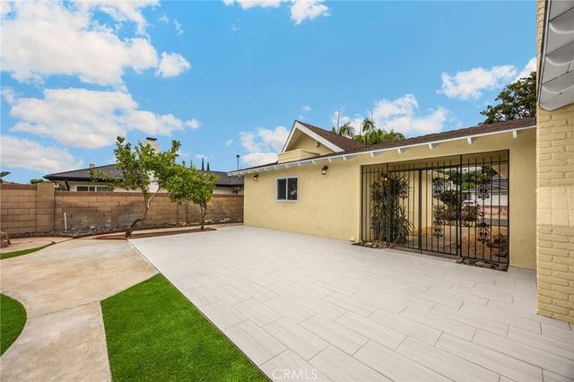 5255 E Bergh Drive, Anaheim, CA 92807