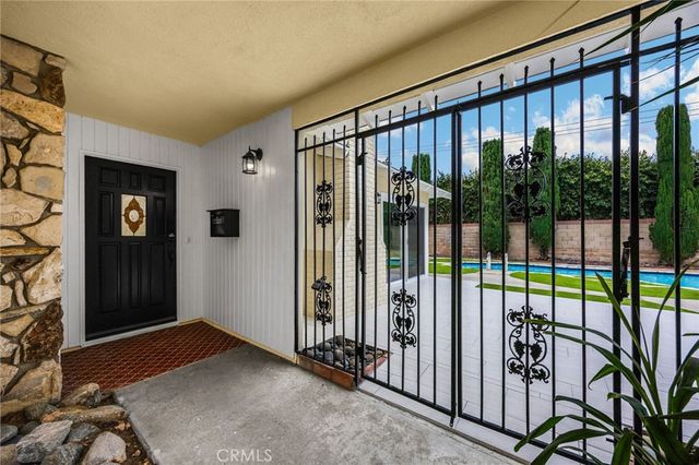 5255 E Bergh Drive, Anaheim, CA 92807