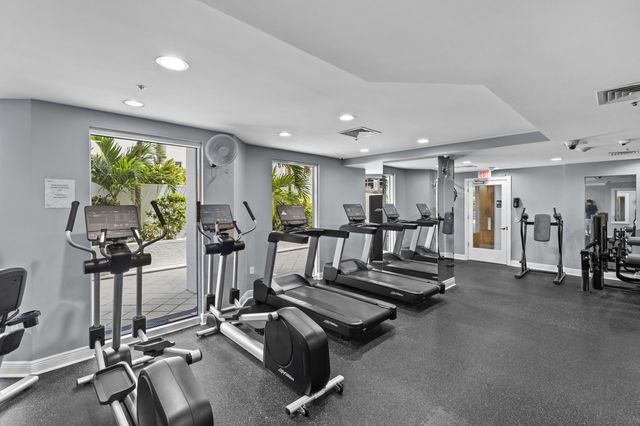 255 Evernia Street 1518, West Palm Beach, FL 33401