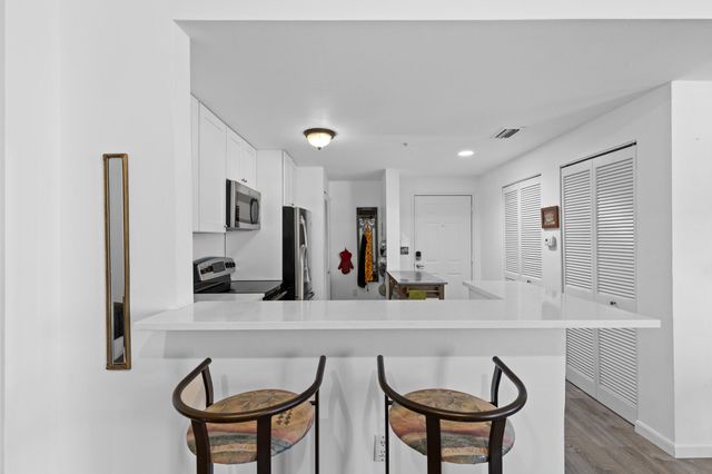 255 Evernia Street 1518, West Palm Beach, FL 33401