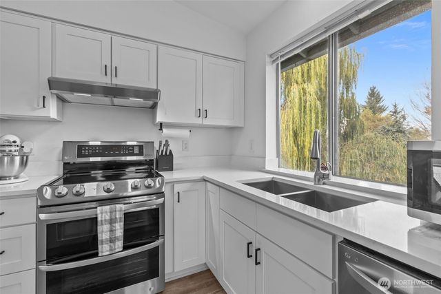 341 2nd Avenue SE, Pacific, WA 98047