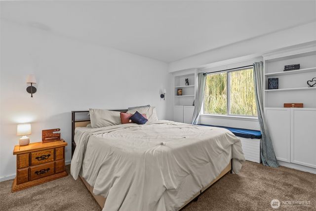 341 2nd Avenue SE, Pacific, WA 98047