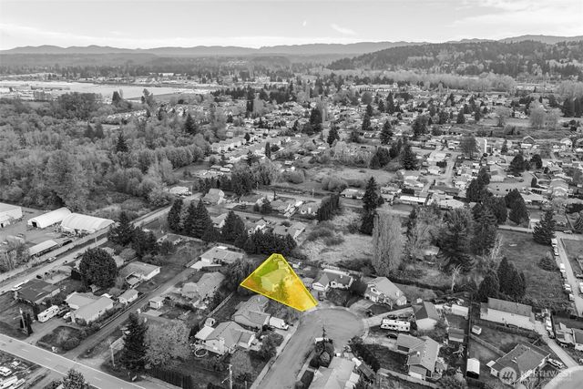 341 2nd Avenue SE, Pacific, WA 98047