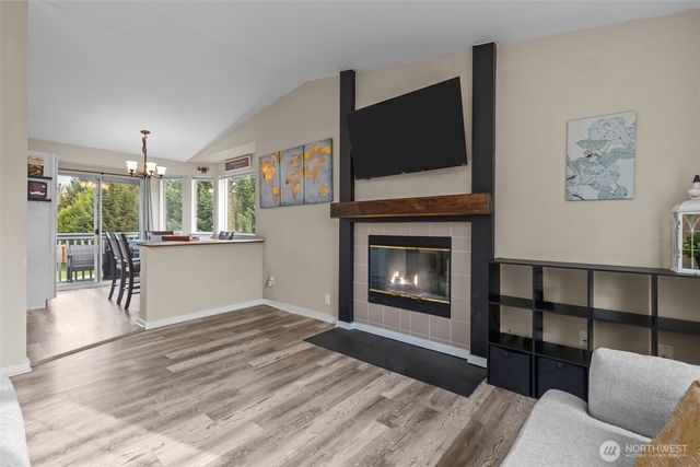 341 2nd Avenue SE, Pacific, WA 98047