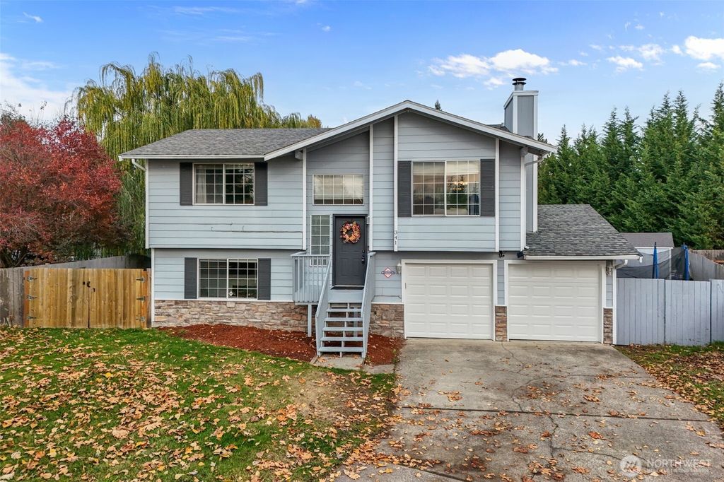 341 2nd Avenue SE, Pacific, WA 98047