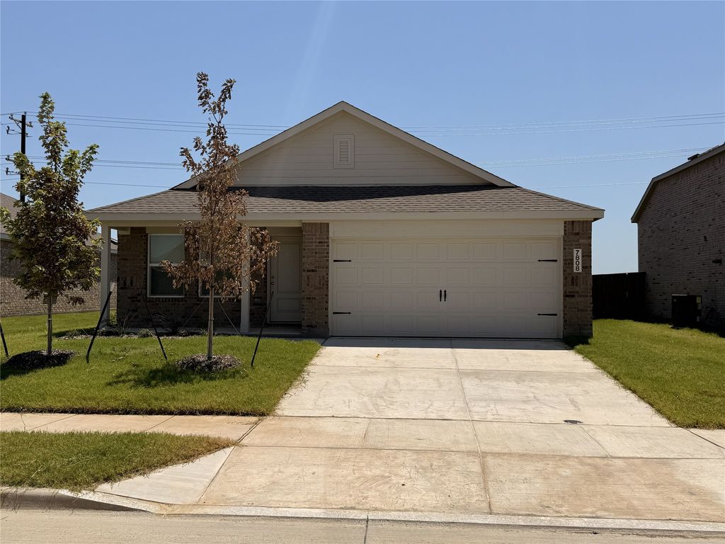 7808 Marion Downs Trail, Pilot Point, TX 76258