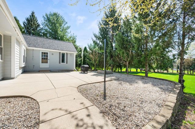 N71W23321 Good Hope ROAD, Sussex, WI 53089