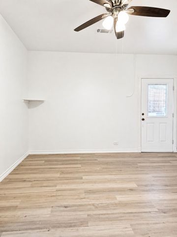 6637 Avenue T, Houston, TX 77011
