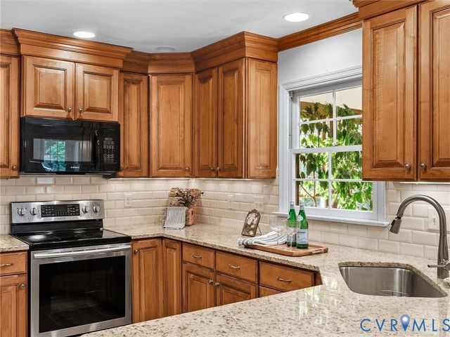 11105 Cranbeck Ct, North Chesterfield, VA 23235