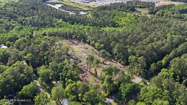 12601 Berkley Road, Moss Point, MS 39562