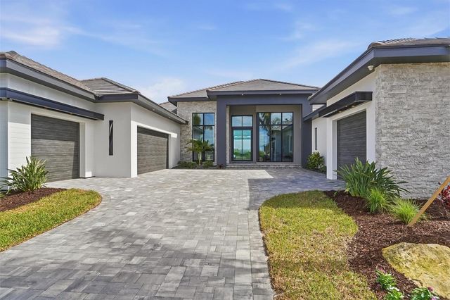 262 CRYSTAL WATERS DRIVE, Sarasota, FL 34240