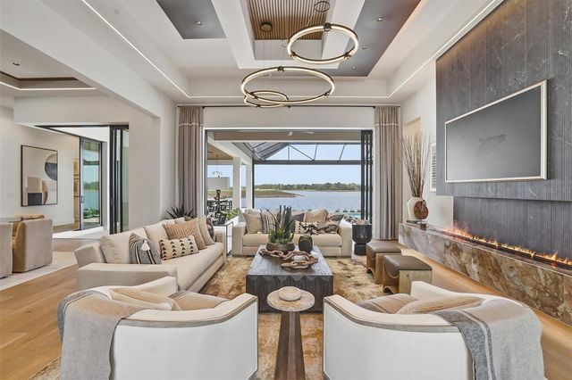 262 CRYSTAL WATERS DRIVE, Sarasota, FL 34240