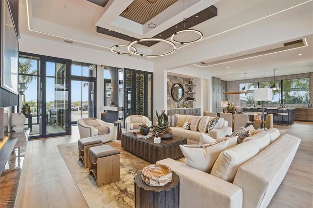 262 CRYSTAL WATERS DRIVE, Sarasota, FL 34240