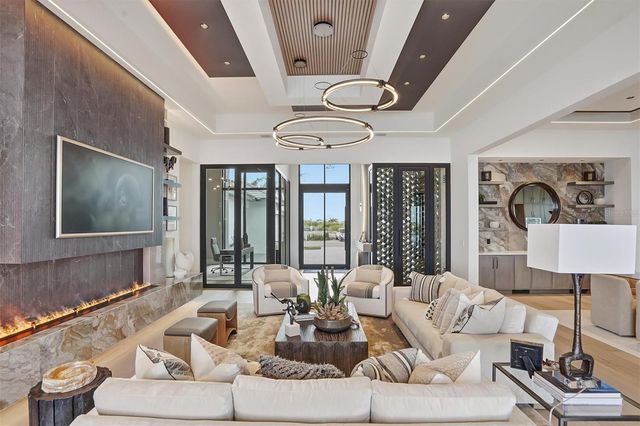 262 CRYSTAL WATERS DRIVE, Sarasota, FL 34240