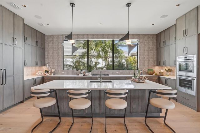 262 CRYSTAL WATERS DRIVE, Sarasota, FL 34240