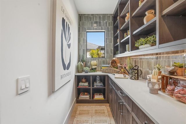 262 CRYSTAL WATERS DRIVE, Sarasota, FL 34240