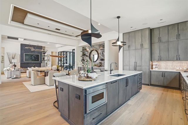 262 CRYSTAL WATERS DRIVE, Sarasota, FL 34240