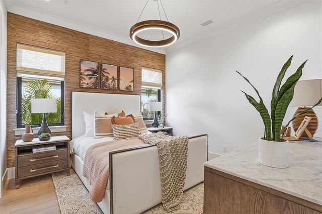 262 CRYSTAL WATERS DRIVE, Sarasota, FL 34240